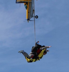 Caravan Swoops a Tandem Skydiving Descent